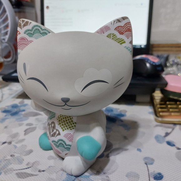 Rare Super Cute Adorable Maneki Neko Japanese Mani The Lucky Cat Piggy Bank - Picture 10 of 16